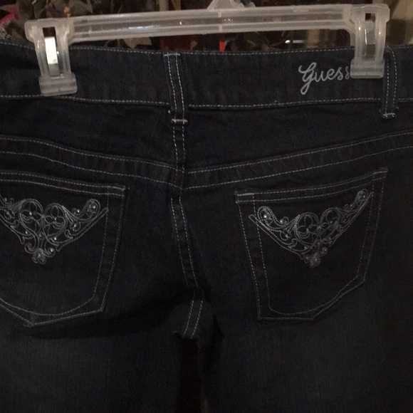 Nwot women’s Guess Jeans - Picture 4 of 8